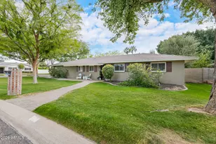 611 E Nicolet Ave, Phoenix, AZ 85020 - Photo 16