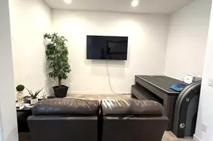 9221 W Glenrosa Ave, Phoenix, AZ 85037 - Photo 12