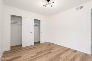 3645 N 71st Ave, Phoenix, AZ 85033 - Photo 16