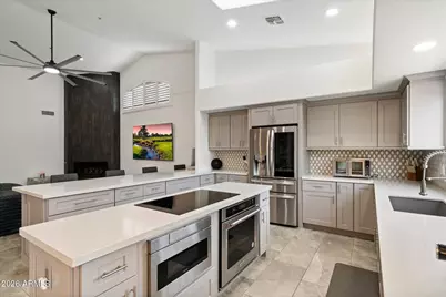 9550 E Yucca Street, Scottsdale, AZ 85260 - Photo 12