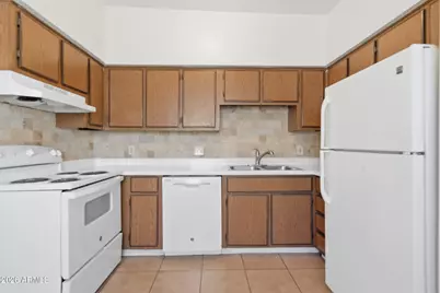 2828 E Tierra Buena Lane, Phoenix, AZ 85032 - Photo 6