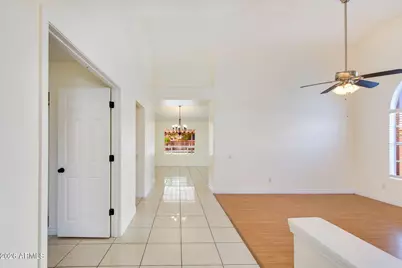 4250 E Encinas Avenue, Gilbert, AZ 85234 - Photo 4