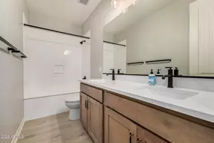 16232 W Mariposa Grande, Surprise, AZ 85387 - Photo 22