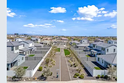 2323 E Levi Drive, Phoenix, AZ 85040 - Photo 16