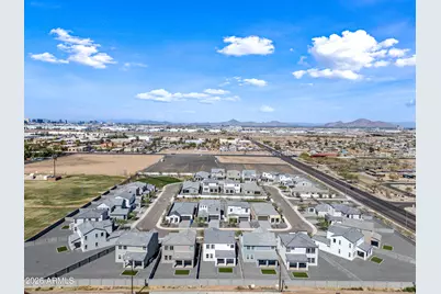 2323 E Levi Drive, Phoenix, AZ 85040 - Photo 28