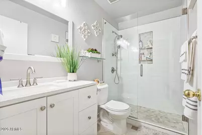 1504 E Bowker Street, Phoenix, AZ 85040 - Photo 6