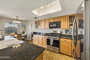 16223 S 38th Pl, Phoenix, AZ 85048 - Photo 12