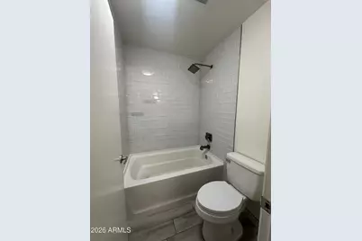 5525 E Thomas Road #Unit R8, Phoenix, AZ 85018 - Photo 12
