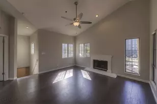 100 E Fillmore St, Phoenix, AZ 85004 - Photo 4