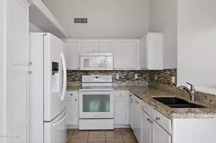 1948 E Carla Vista Dr, Chandler, AZ 85225 - Photo 16