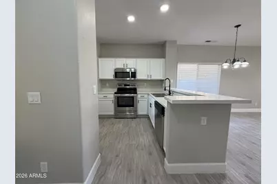 1017 S 5th Avenue, Avondale, AZ 85323 - Photo 6