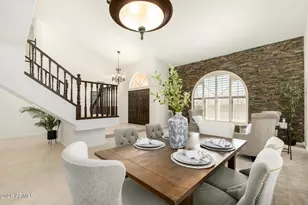 3326 E Rocky Slope Dr, Phoenix, AZ 85044 - Photo 4