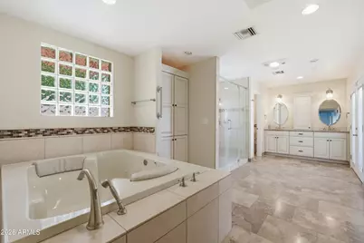 3223 E Weldon Avenue, Phoenix, AZ 85018 - Photo 30