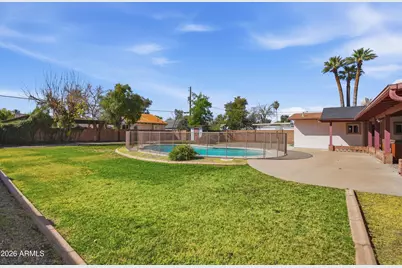 3223 E Weldon Avenue, Phoenix, AZ 85018 - Photo 46