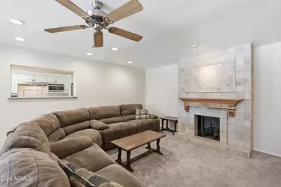 3223 E Weldon Avenue, Phoenix, AZ 85018 - Photo 12