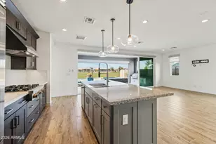 11138 N San Clemente St, Surprise, AZ 85388 - Photo 8