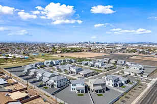 4631 S 23rd Wy, Phoenix, AZ 85040 - Photo 26