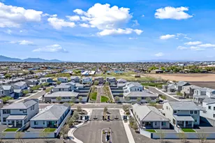 4631 S 23rd Wy, Phoenix, AZ 85040 - Photo 2