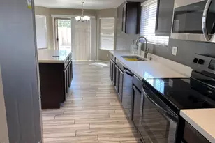 15791 W Caribbean Ln, Surprise, AZ 85379 - Photo 10