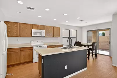 6457 W Diana Avenue, Glendale, AZ 85302 - Photo 12