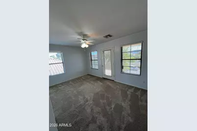 2552 W Saint Catherine Avenue, Phoenix, AZ 85041 - Photo 32