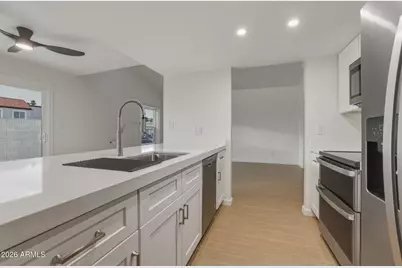 6833 S Jentilly Lane, Tempe, AZ 85283 - Photo 12