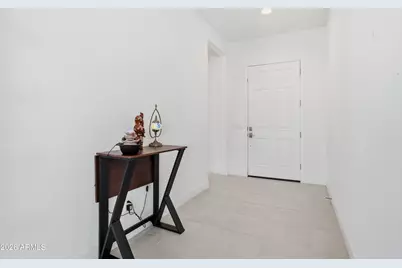 3407 E Valencia Drive, Phoenix, AZ 85042 - Photo 10