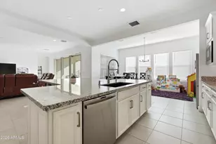 3407 E Valencia Dr, Phoenix, AZ 85042 - Photo 22