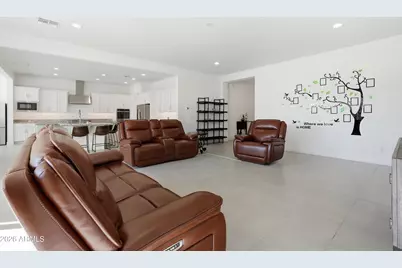 3407 E Valencia Drive, Phoenix, AZ 85042 - Photo 16