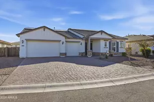 3407 E Valencia Dr, Phoenix, AZ 85042 - Photo 8