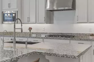 3407 E Valencia Dr, Phoenix, AZ 85042 - Photo 8
