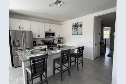 18487 W Ipswitch Way, Surprise, AZ 85374 - Photo 2