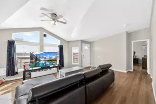 936 Deer Field Blvd, Winslow, AZ 86047 - Photo 6