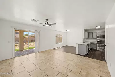 11223 W Glenrosa Avenue, Phoenix, AZ 85037 - Photo 6