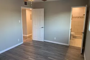 7001 E Loma Land Dr, Scottsdale, AZ 85257 - Photo 10