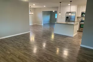 7001 E Loma Land Dr, Scottsdale, AZ 85257 - Photo 8