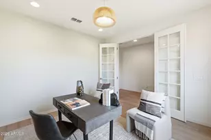 6418 W Madre Del Oro Dr, Phoenix, AZ 85083 - Photo 10