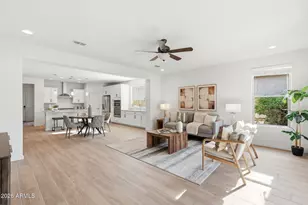 6418 W Madre Del Oro Dr, Phoenix, AZ 85083 - Photo 8