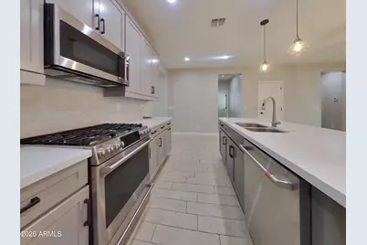 24896 N 144th Lane, Surprise, AZ 85387 - Photo 10