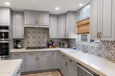 7528 N Del Norte Drive, Scottsdale, AZ 85258 - Photo 12