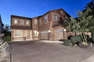 22922 N 40th Pl, Phoenix, AZ 85050 - Photo 1