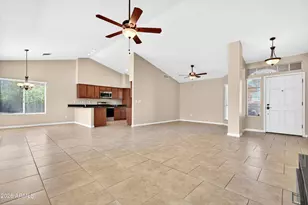 919 N Starling Dr, Gilbert, AZ 85234 - Photo 8