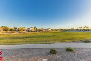 3257 E Maplewood St, Gilbert, AZ 85297 - Photo 48