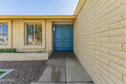 535 W Pantera Avenue, Mesa, AZ 85210 - Photo 4