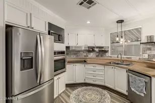 10960 N 67th Ave, Glendale, AZ 85304 - Photo 2