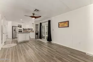 10960 N 67th Ave, Glendale, AZ 85304 - Photo 12