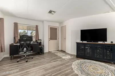 10960 N 67th Avenue #156, Glendale, AZ 85304 - Photo 16