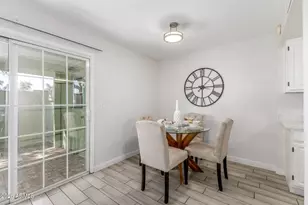 10207 North 8th St, Phoenix, AZ 85020 - Photo 6