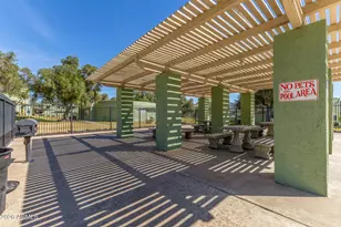 10207 North 8th St, Phoenix, AZ 85020 - Photo 18