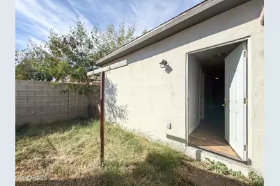 2427 W Yavapai Street #A, Phoenix, AZ 85009 - Photo 28